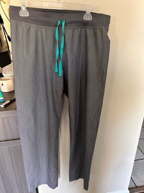 Figs Gray Technical Collection Top with Dark Trim